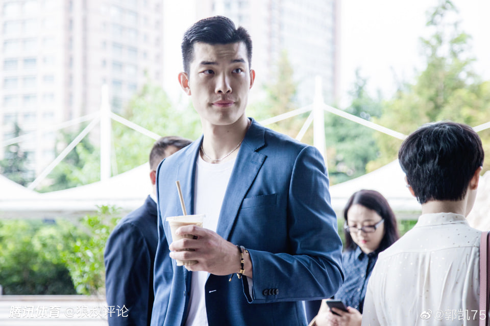 广州离队第一人！曝郭凯加盟山东男篮：31岁仍获邱彪信任